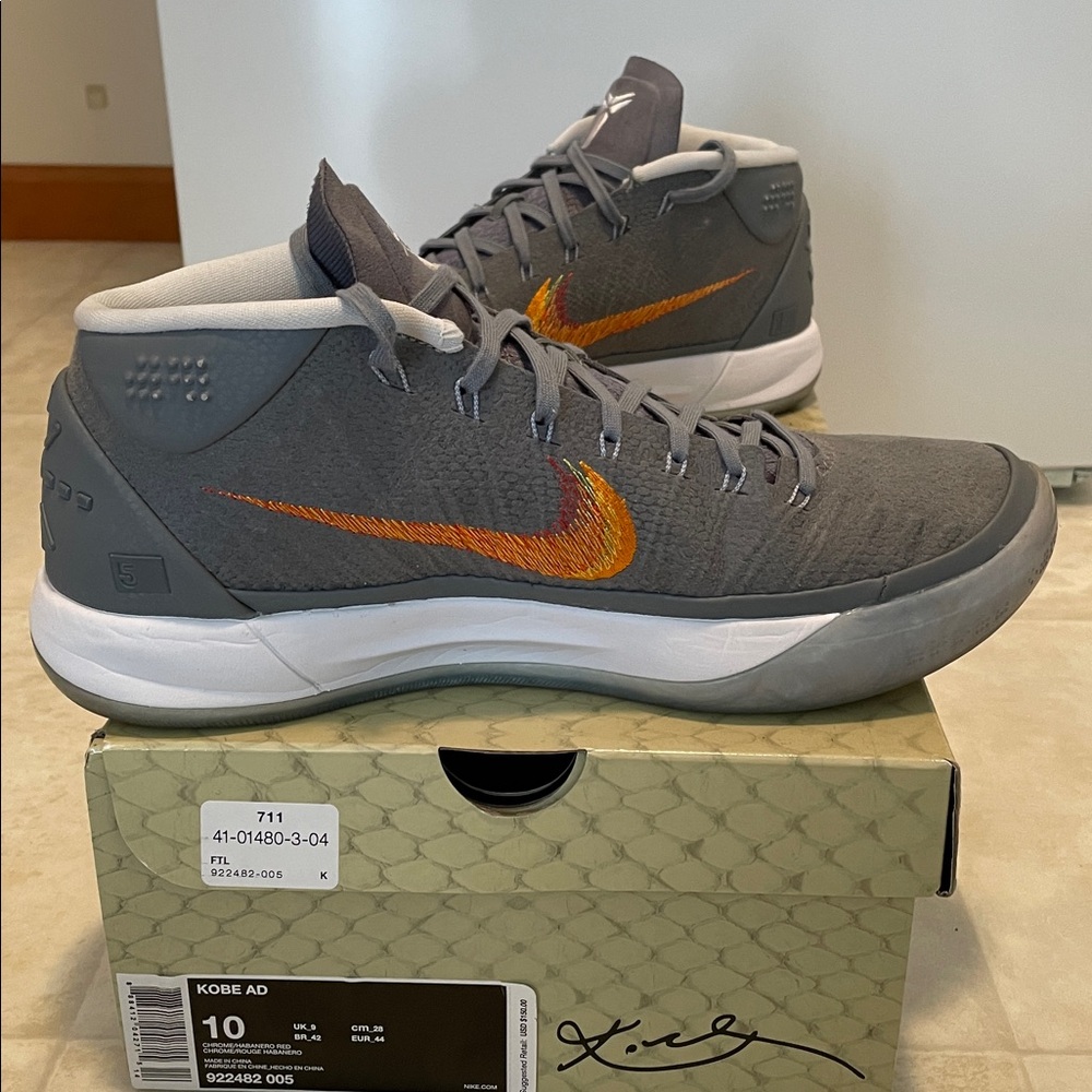 Nike Kobe AD shoes men’s size 10 - Picture 9 of 16